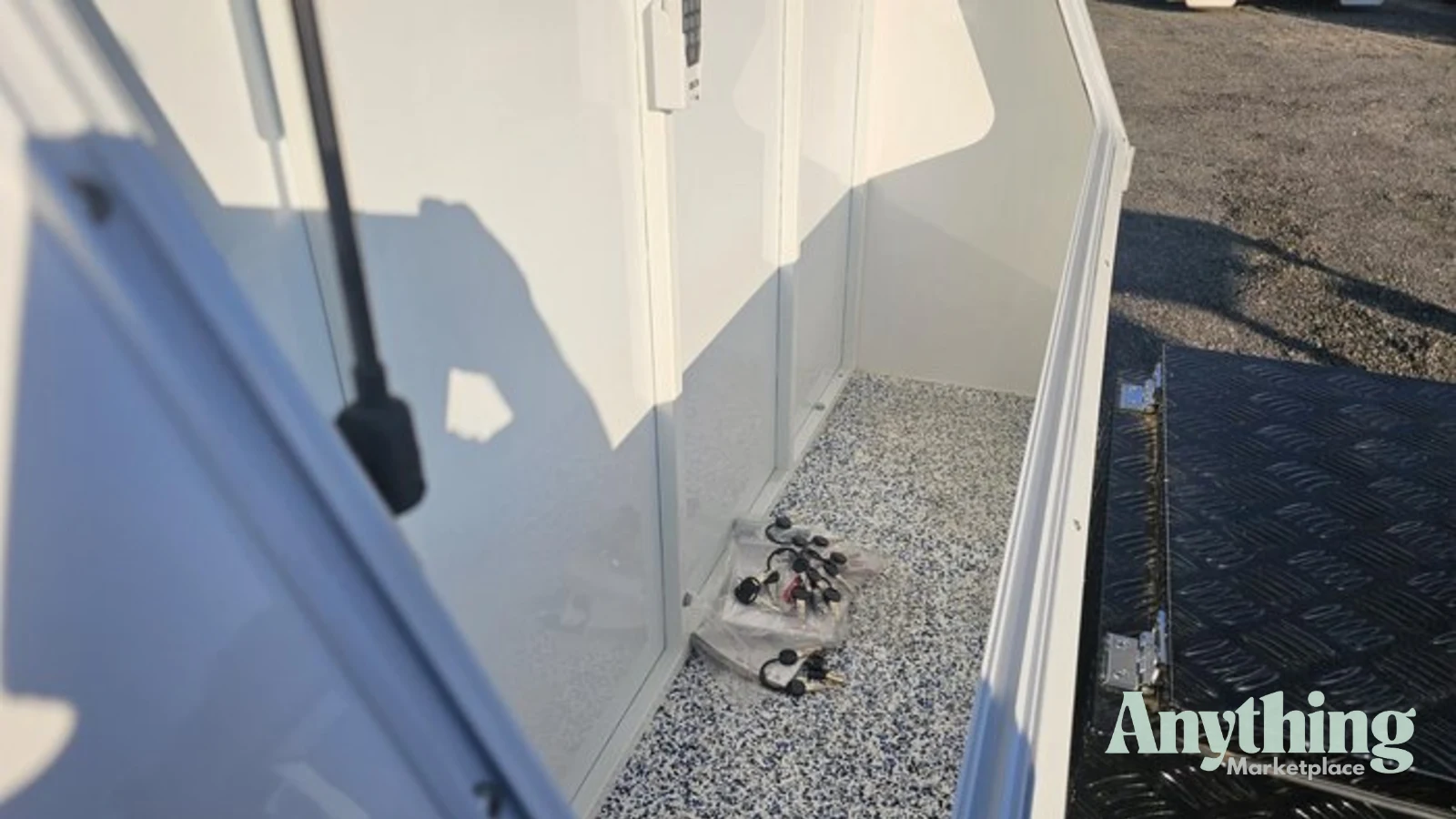 New McNeill Dog Trailer