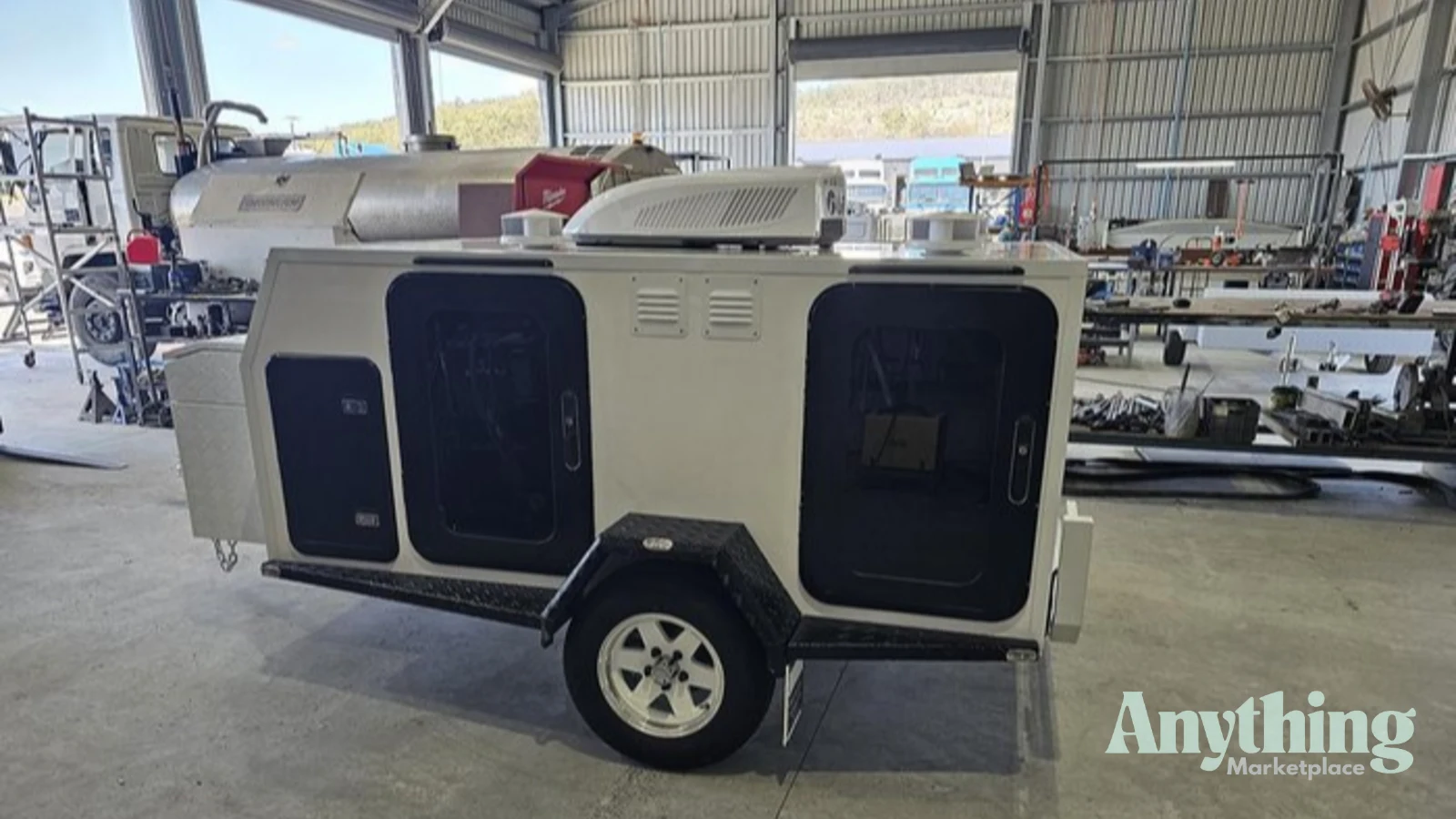 New McNeill Dog Trailer