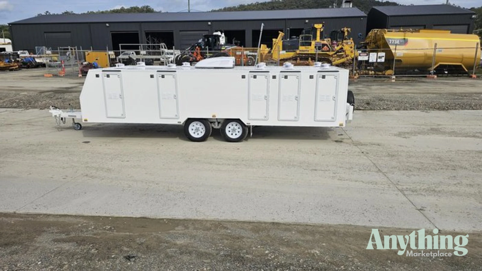 New McNeill Dog Trailer