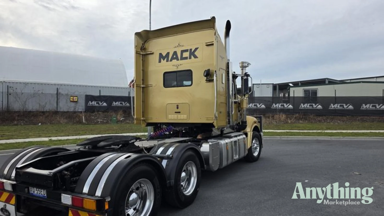 2015 Used Mack Trident Prime Mover