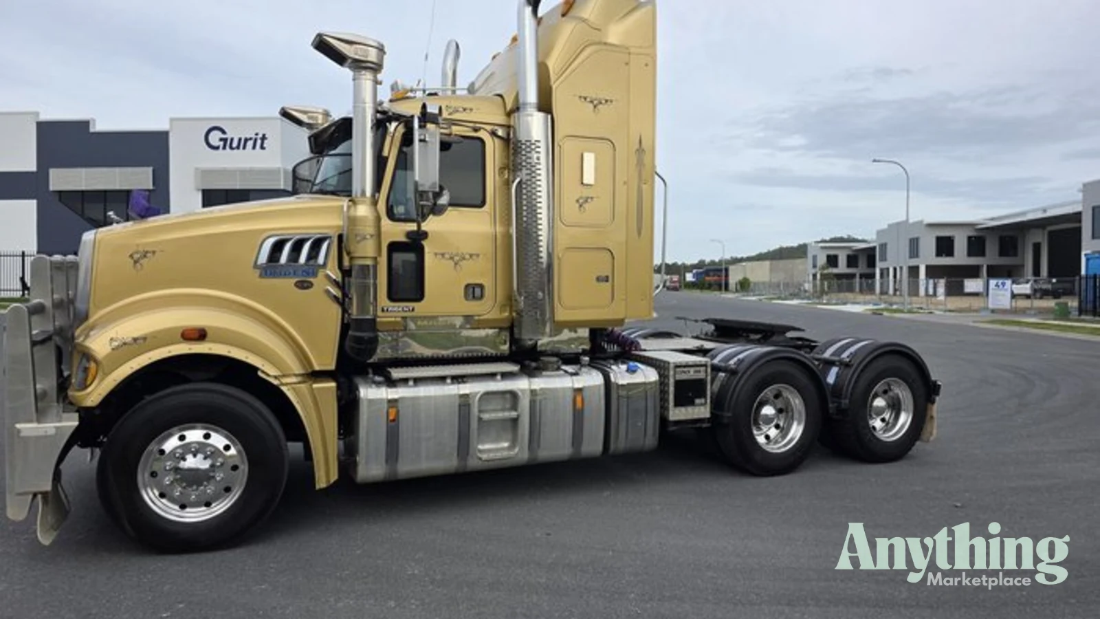 2015 Used Mack Trident Prime Mover