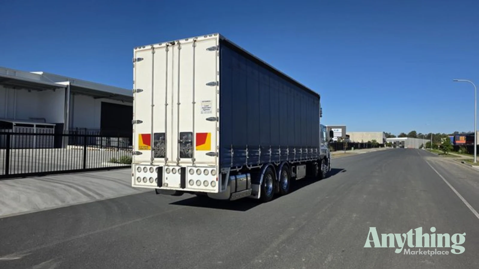 2016 Used DAF Cf75 Curtainsider