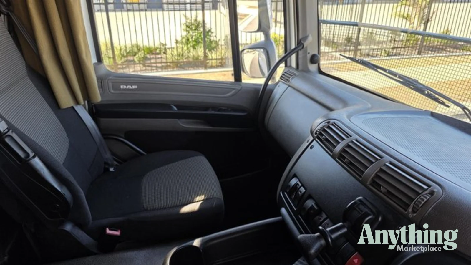 2016 Used DAF Cf75 Curtainsider