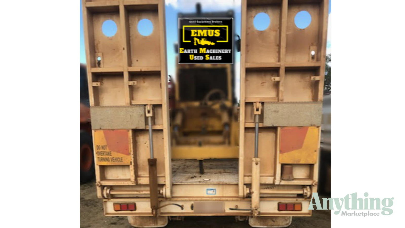 Used Innbrook Holding Tag Trailer