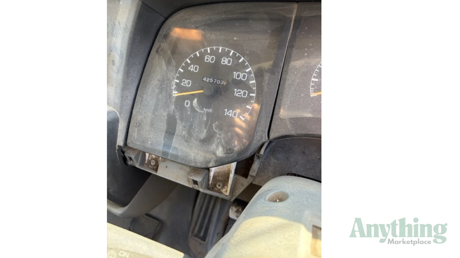 2000 Used Mitsubishi FM657 Tray Truck