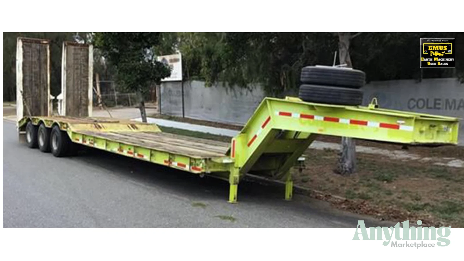 Brentwood BXX34DD Tri-Axle Low Loader, E.M.U.S TS951