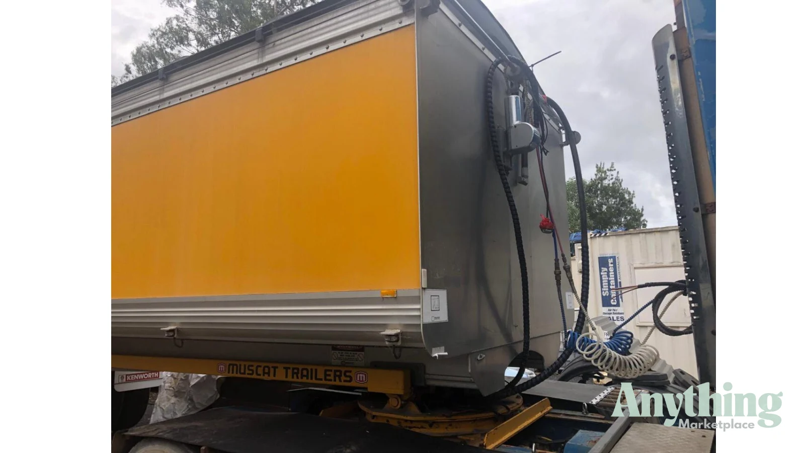 Used Muscat Tipper