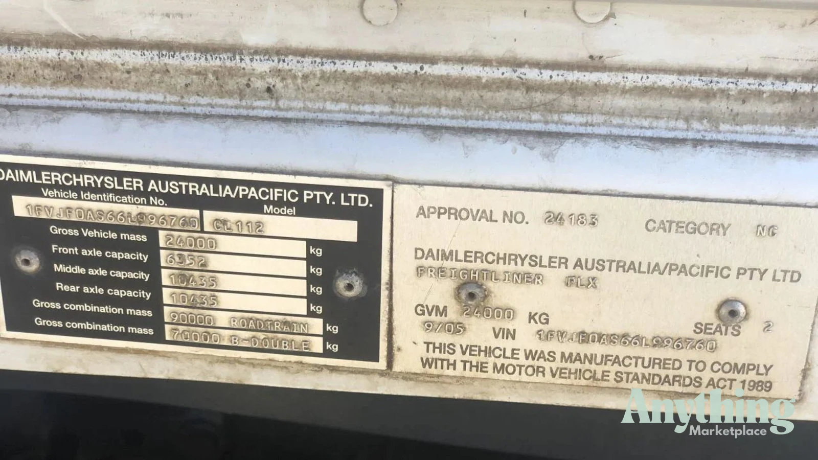 2005 Used Freightliner Columbia CL112 Prime Mover