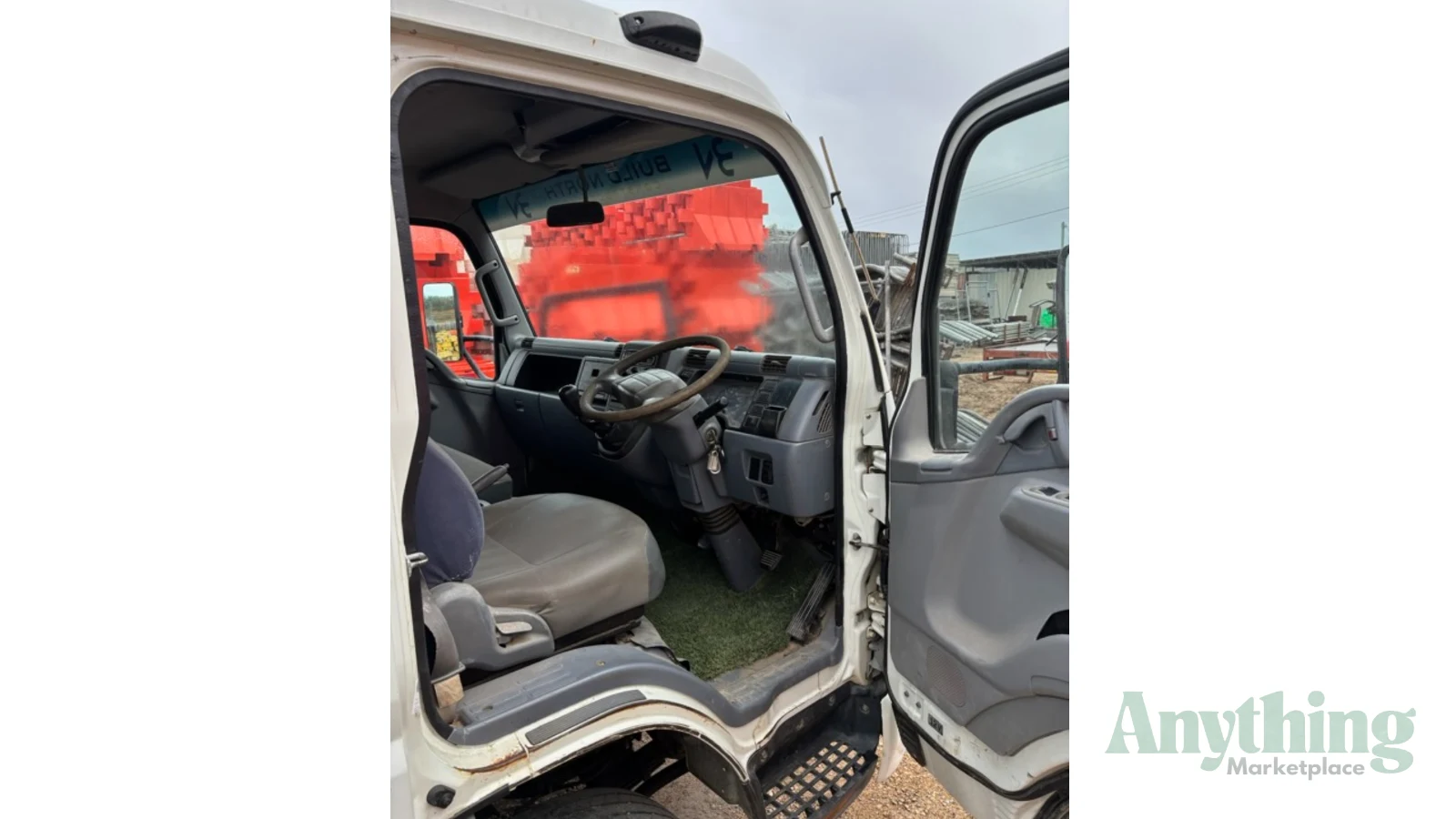 2009 Used Mitsubishi Fuso Tray Truck
