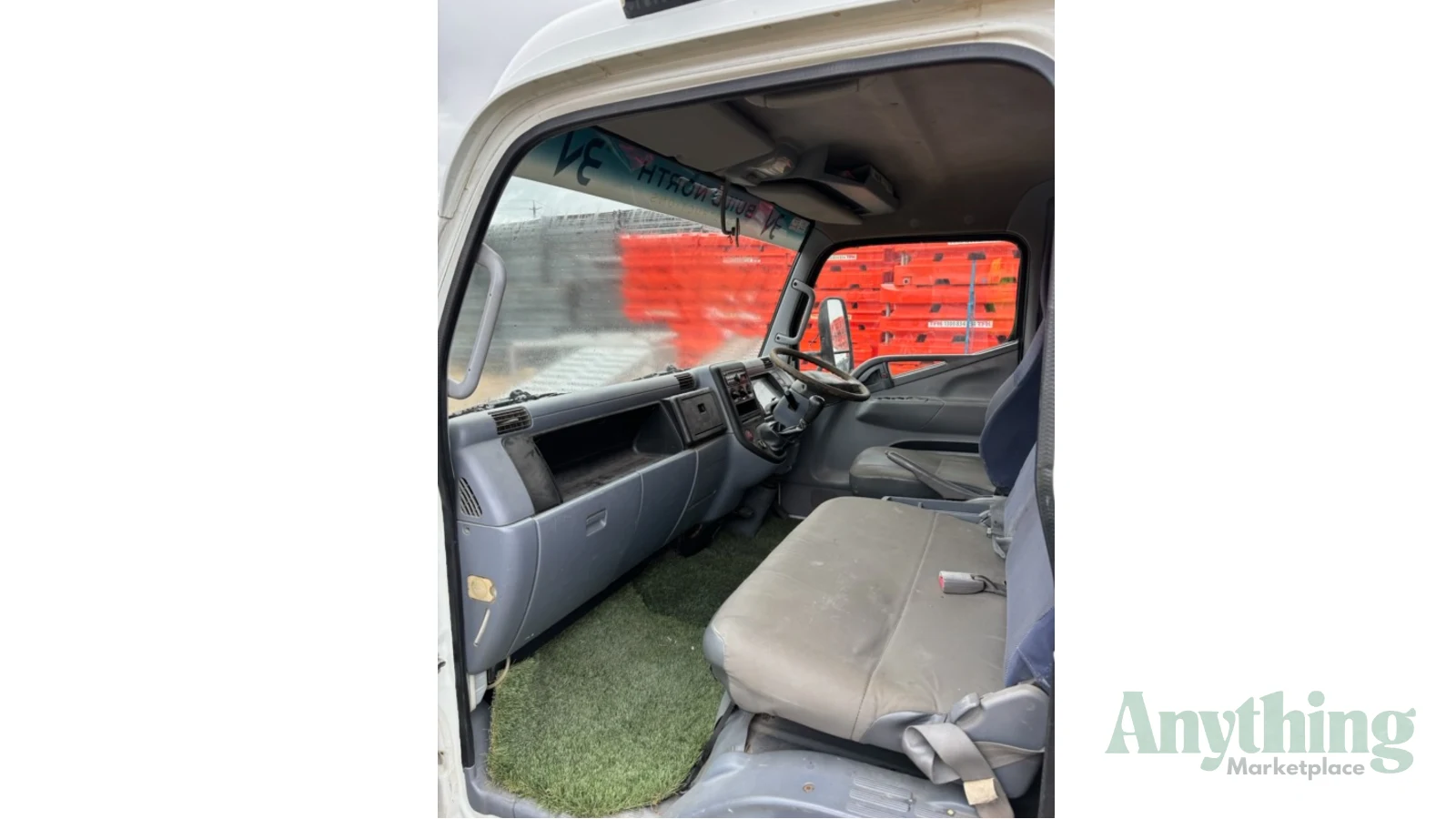 2009 Used Mitsubishi Fuso Tray Truck
