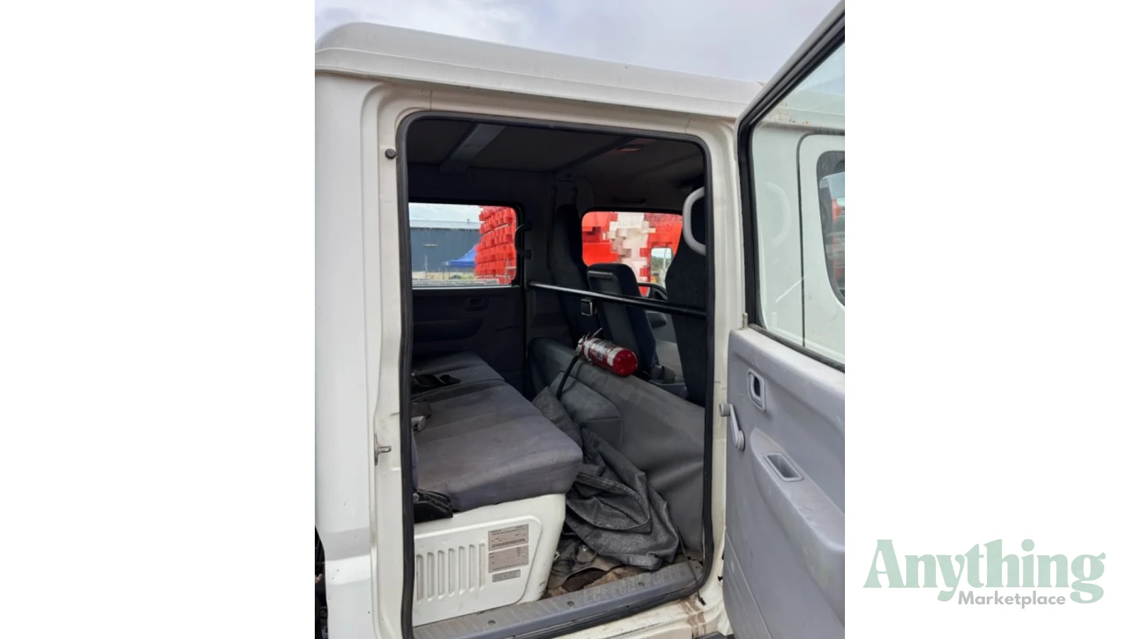 2009 Used Mitsubishi Fuso Tray Truck