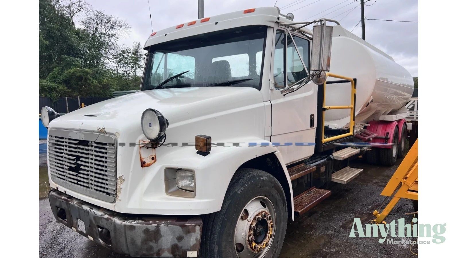 1997 Used Sterling Freightliner FL80 Tanker