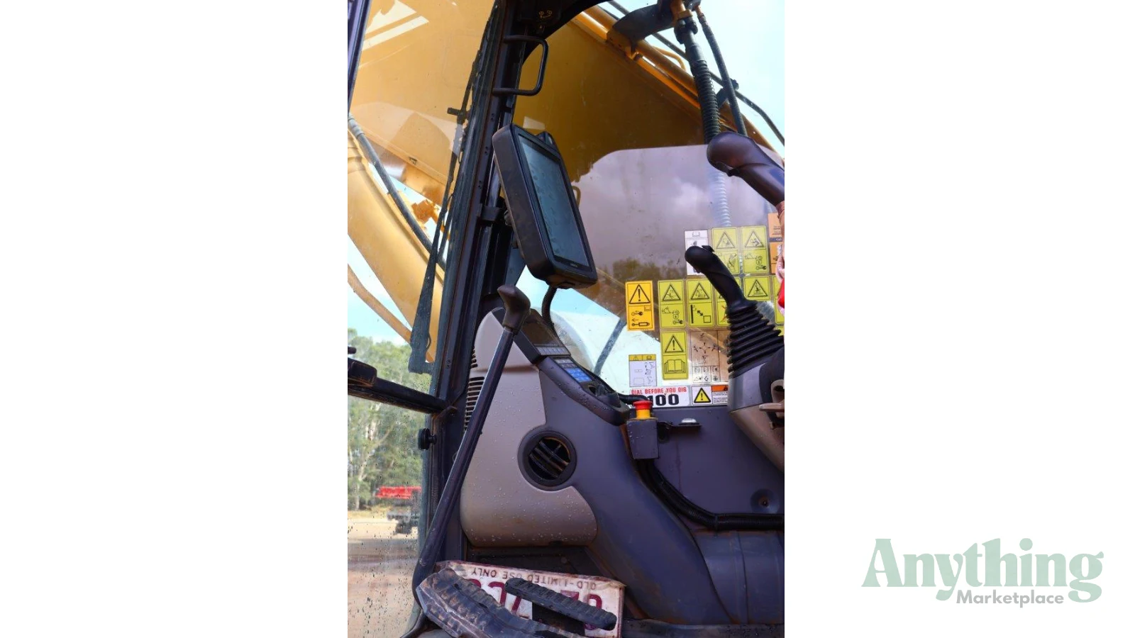 2017 Used Komatsu PC210LCI-10 Excavators