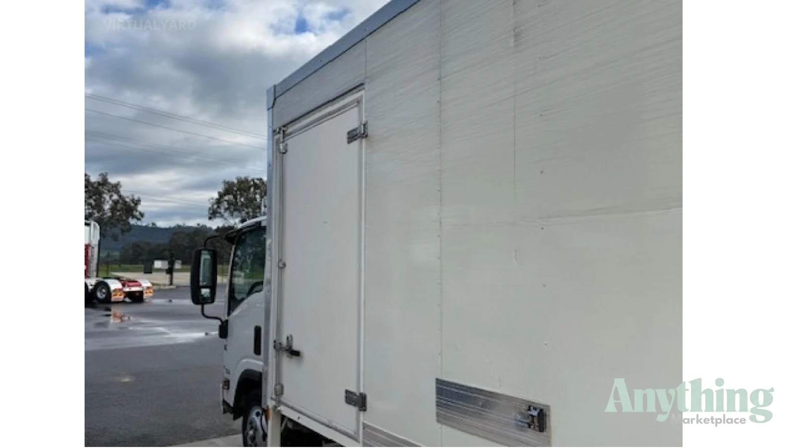 2022 Used Isuzu NPR5SN Pantech