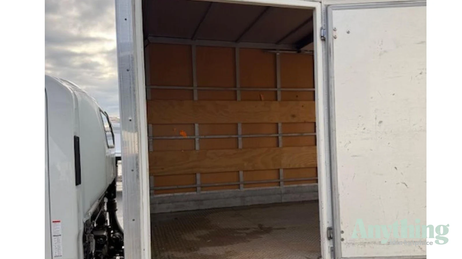 2022 Used Isuzu NPR5SN Pantech