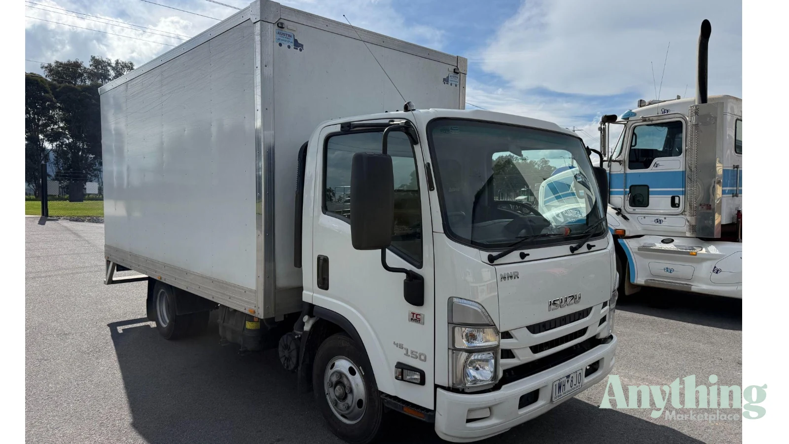2022 Used Isuzu NPR5SN Pantech
