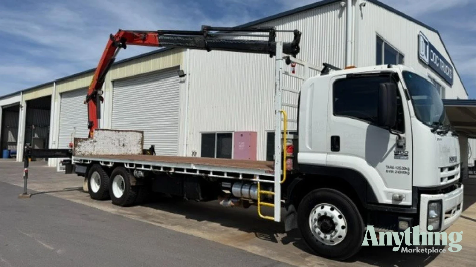 2016 Used Isuzu FVY 1400 Crane Truck