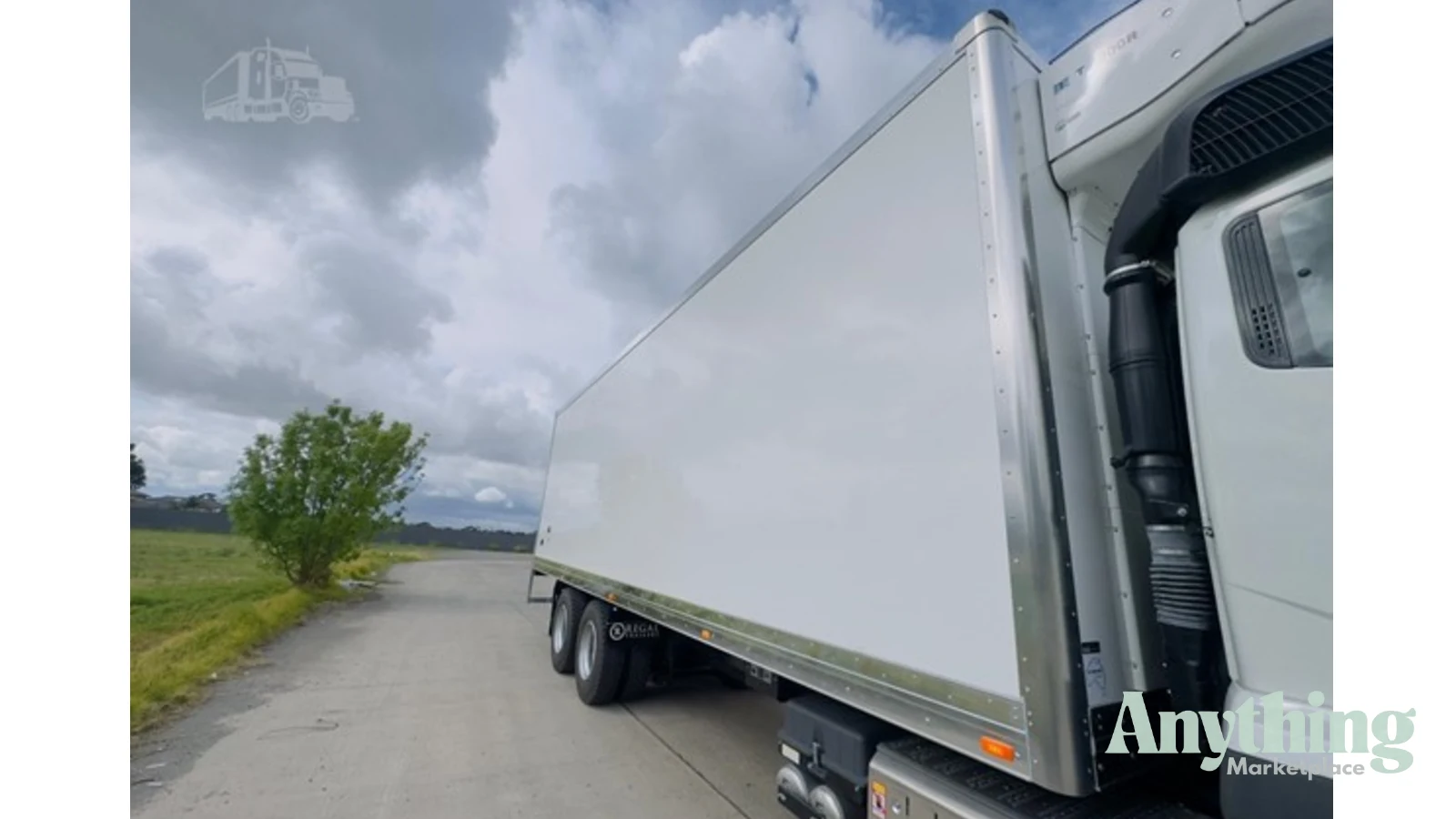 2025 New MITSUBISHI FUSO SHOGUN 360 Refrigerated Truck