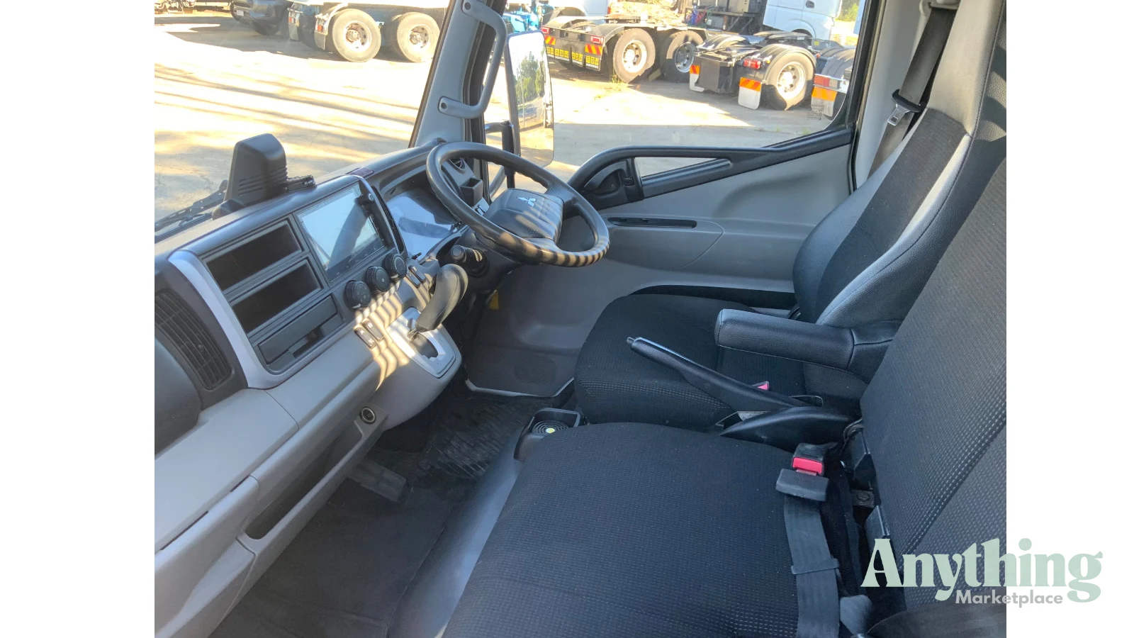 Used Mitsubishi Canter Tipper