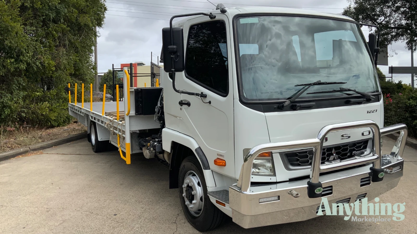 Used Mitsubishi Fighter Crane Truck