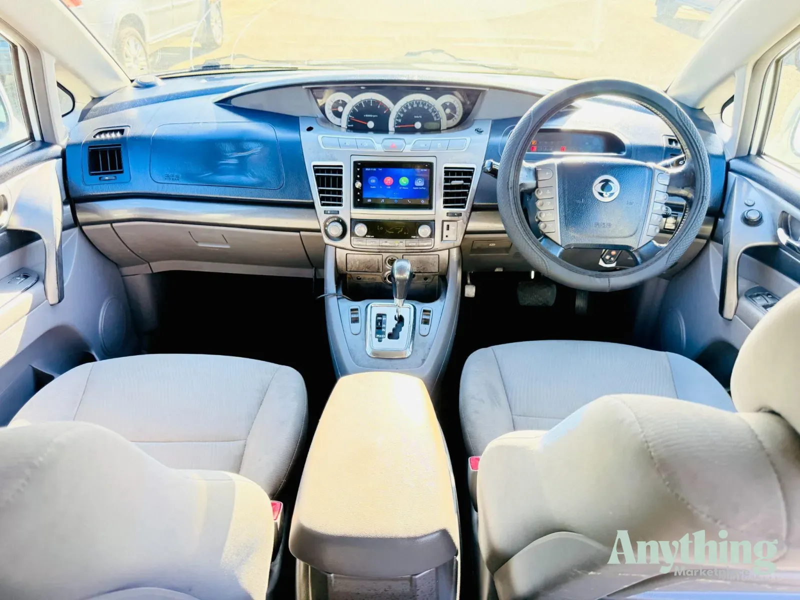 2014 Used SsangYong Stavic A100 People Mover