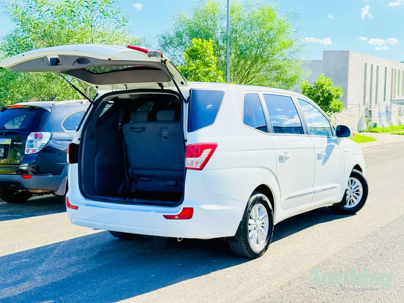 2014 Used SsangYong Stavic A100 People Mover